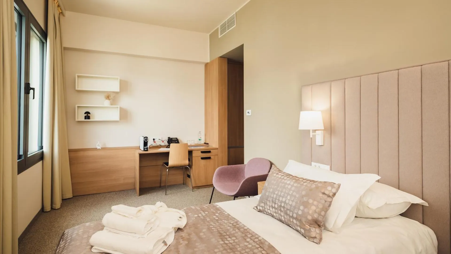 Hotel Akademis - Fit Split 4*,  Kroatien