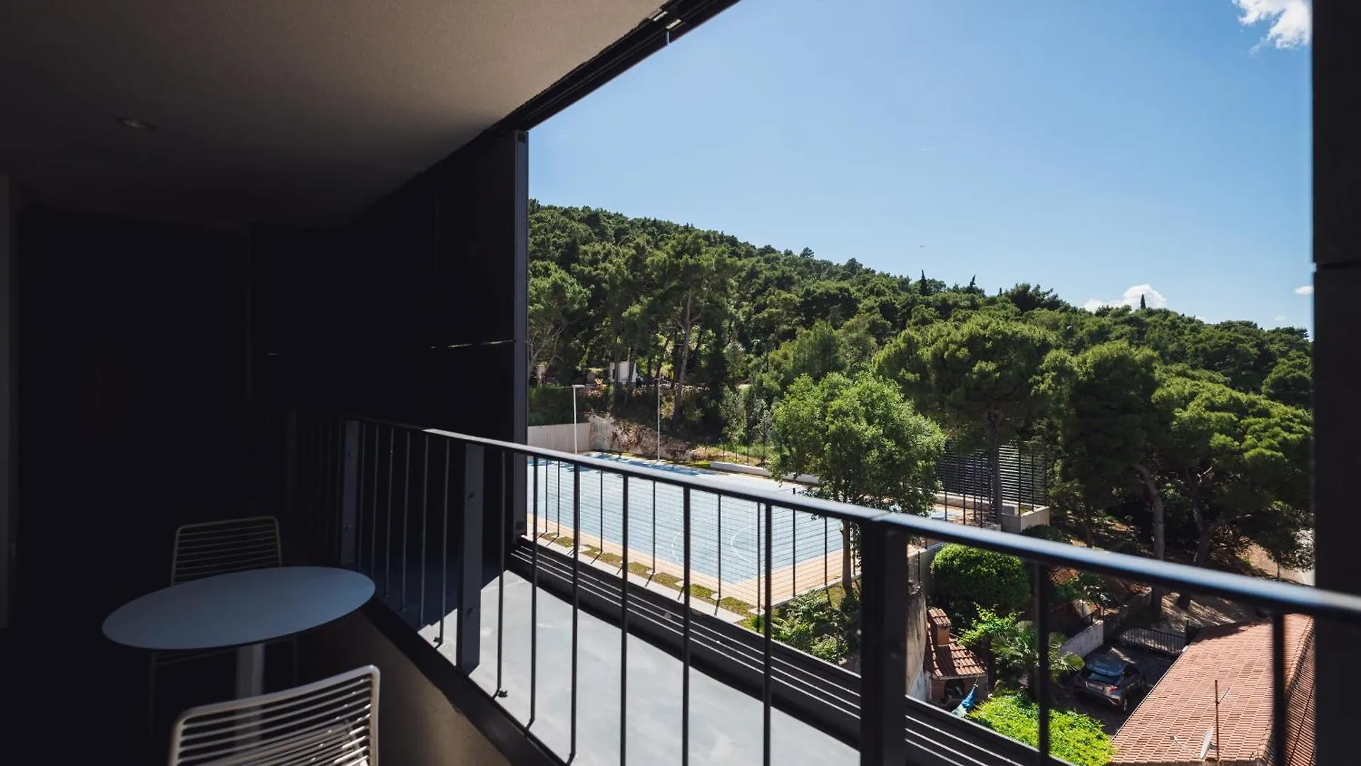 Hotel Akademis - Fit Split